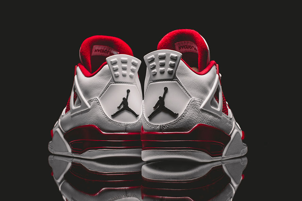 Jordan 4 Retro Alternate 89 - Vista 15