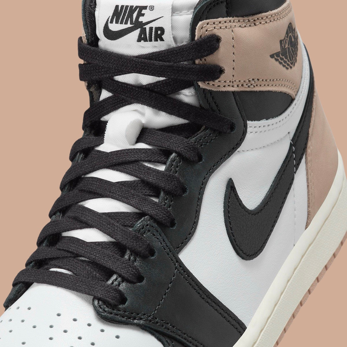 Jordan 1 Retro High OG Latte