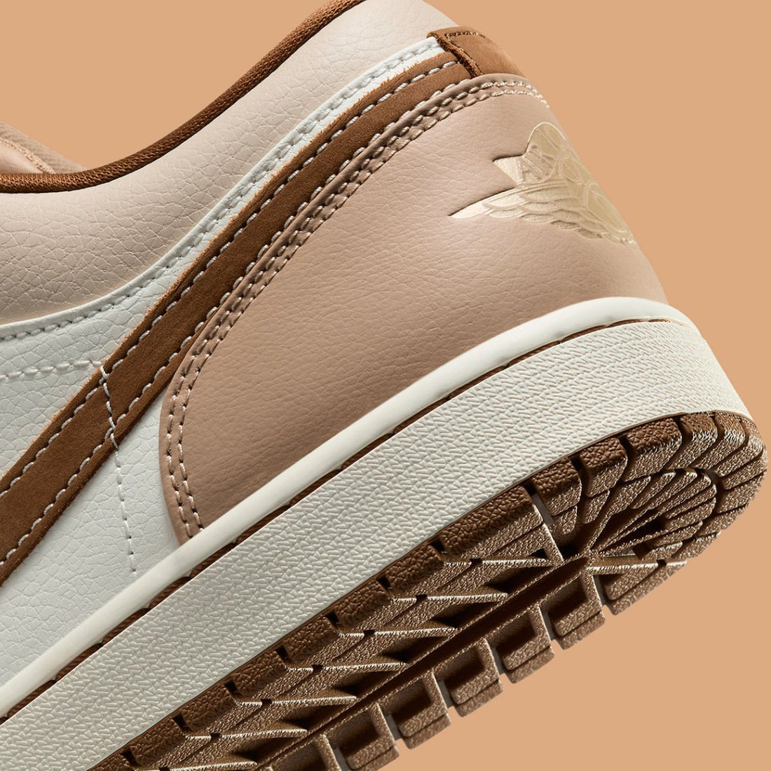 Jordan 1 Low SE Hemp Light British Tan