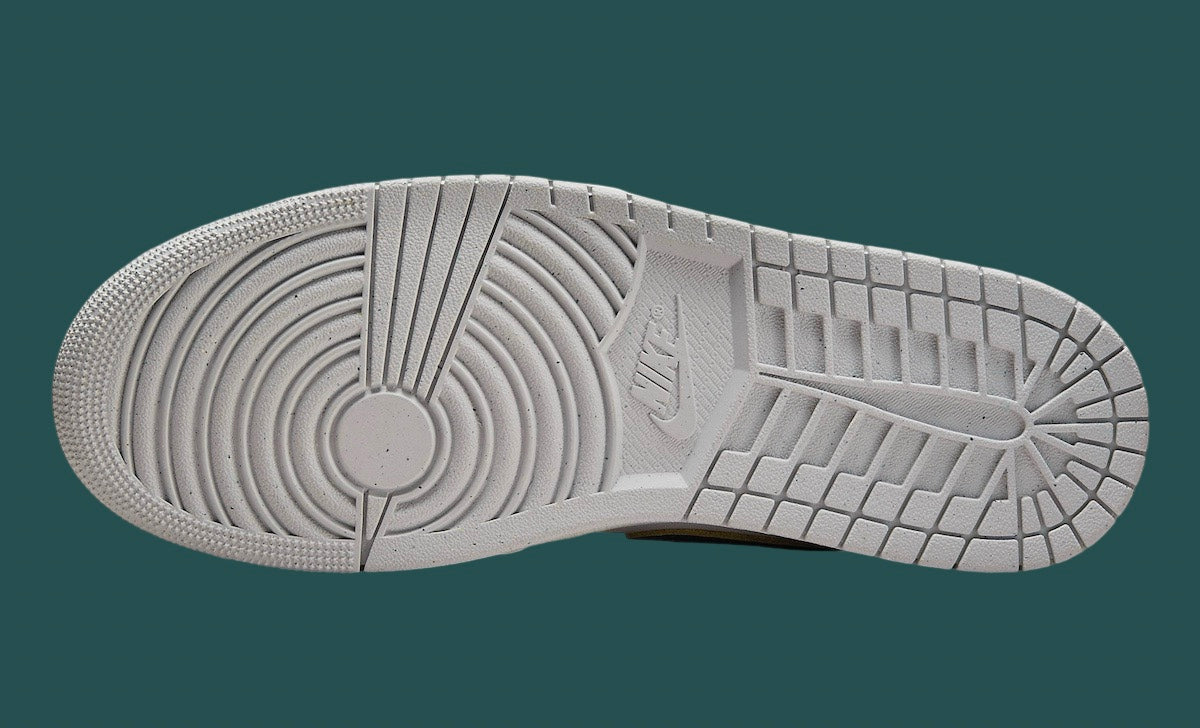 Jordan 1 Low SE Oxidized Green