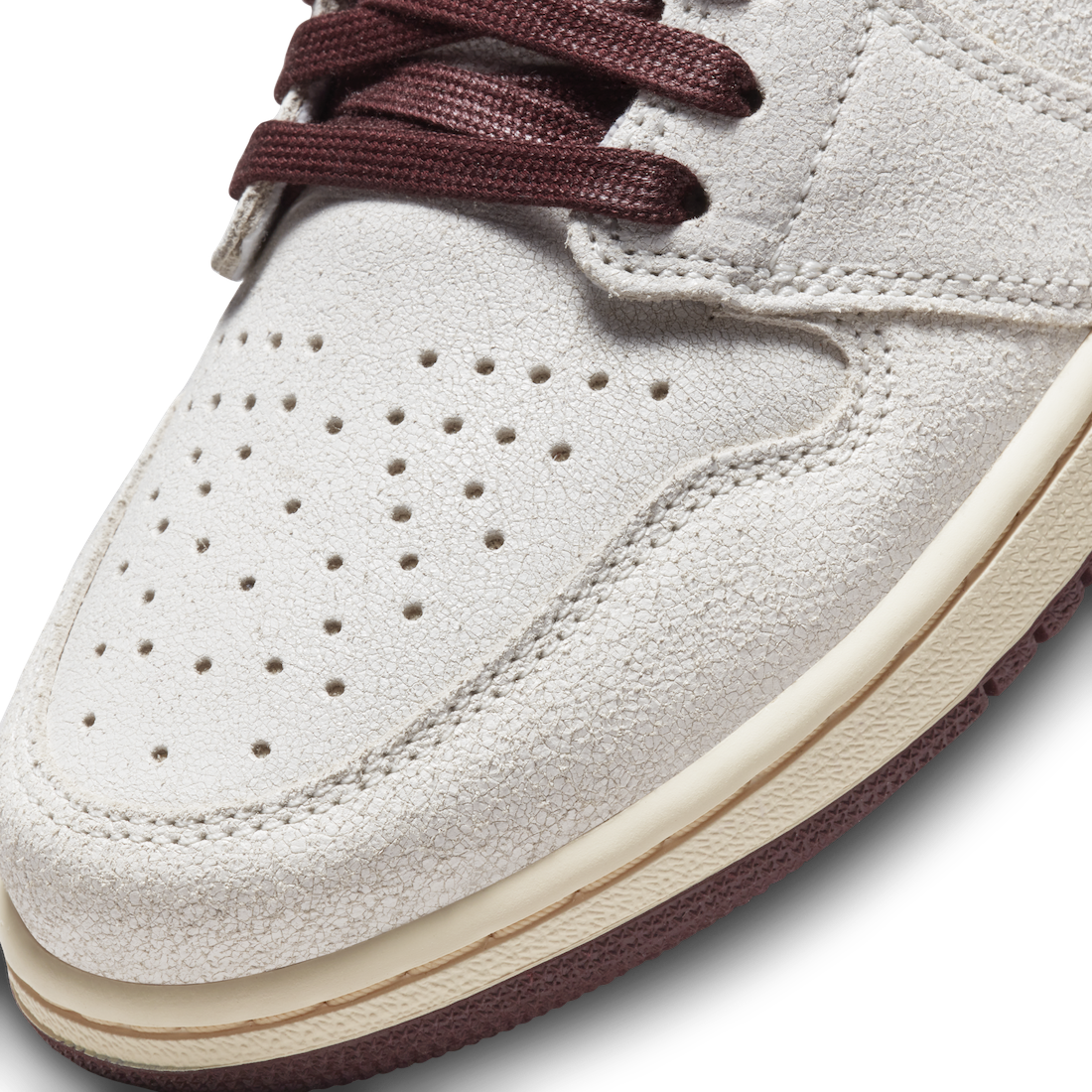 Jordan 1 Retro High OG A Ma Maniére