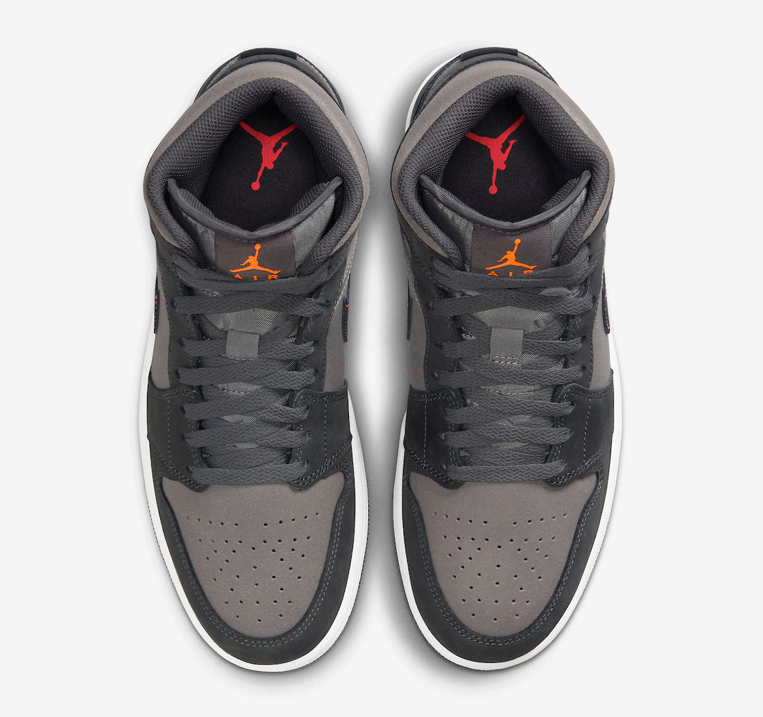 Jordan 1 Mid SE Night Stadium