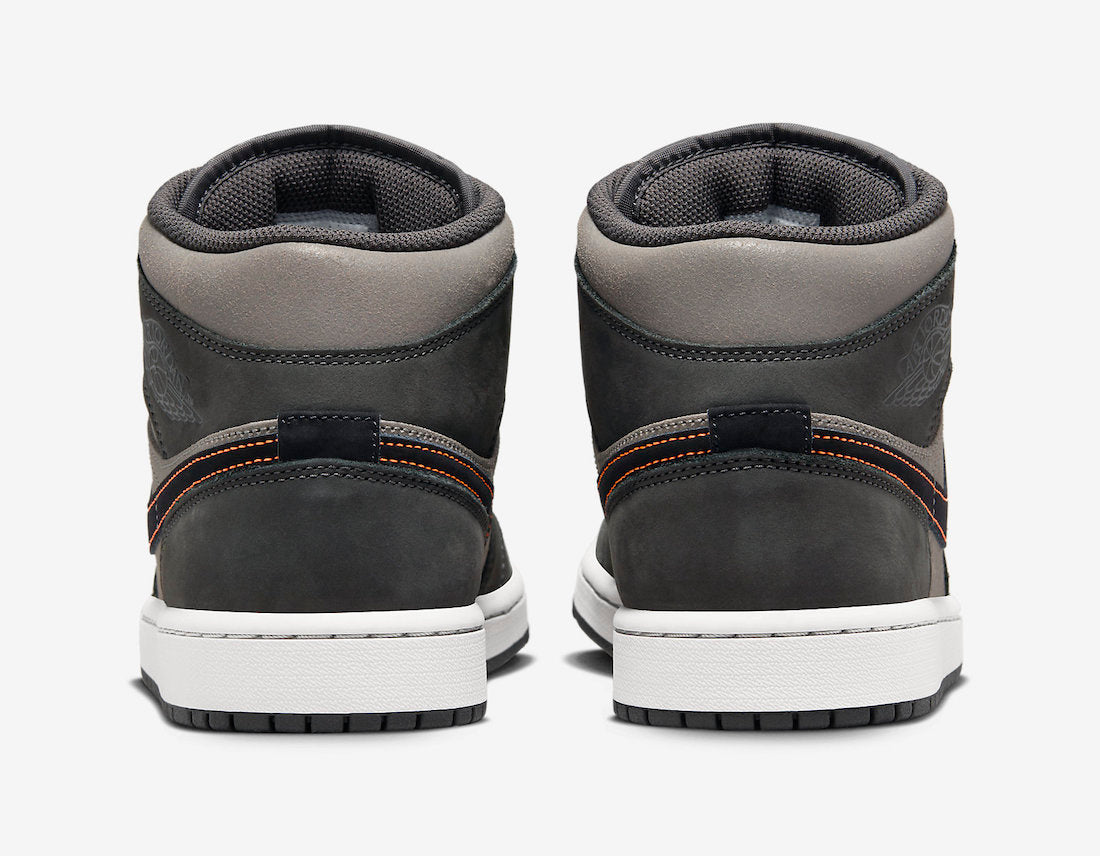 Jordan 1 Mid SE Night Stadium