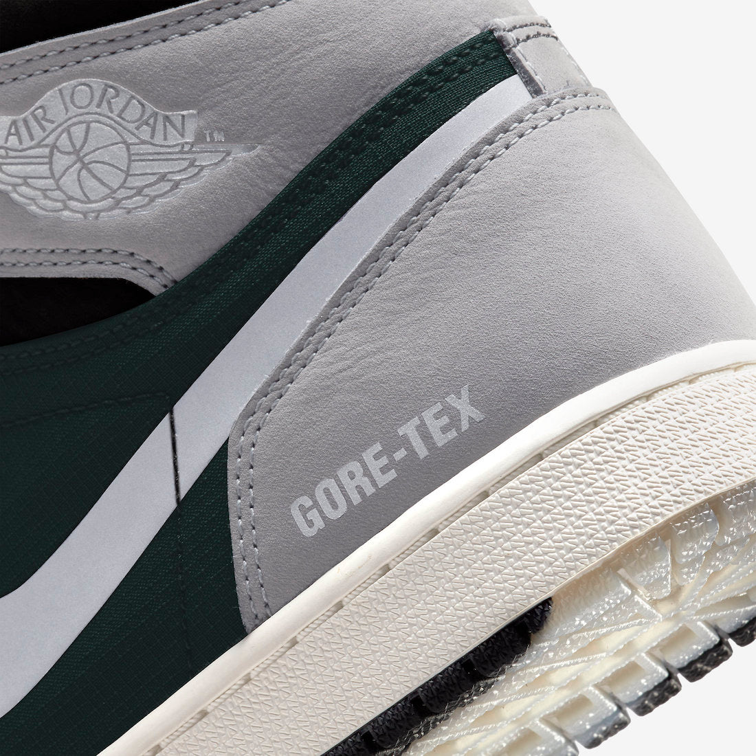 Jordan 1 Retro High Element Gore-Tex Black Particle Grey