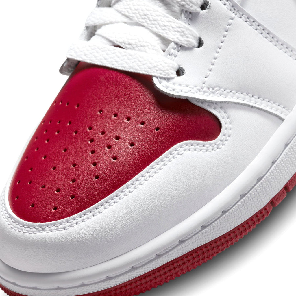 Jordan 1 Mid Reverse Chicago