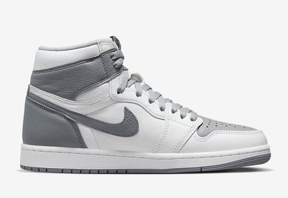 Jordan 1 Retro High OG Stealth