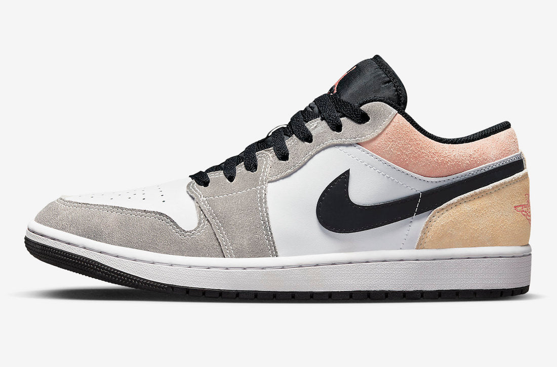 Jordan 1 Low SE Flight Club