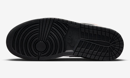 Jordan 1 Low SE Flight Club