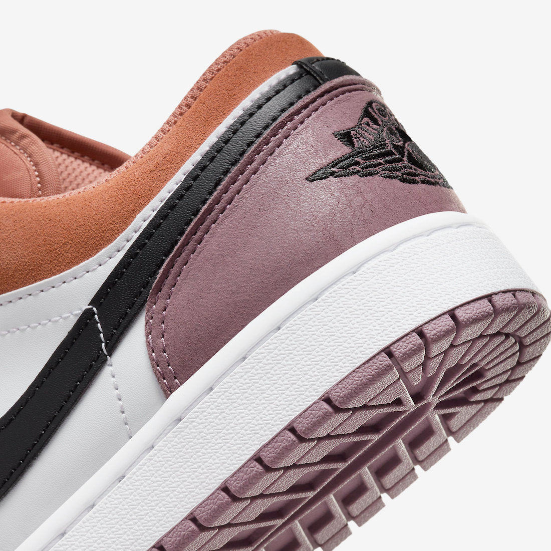 Jordan 1 Low SE Sky J Mauve