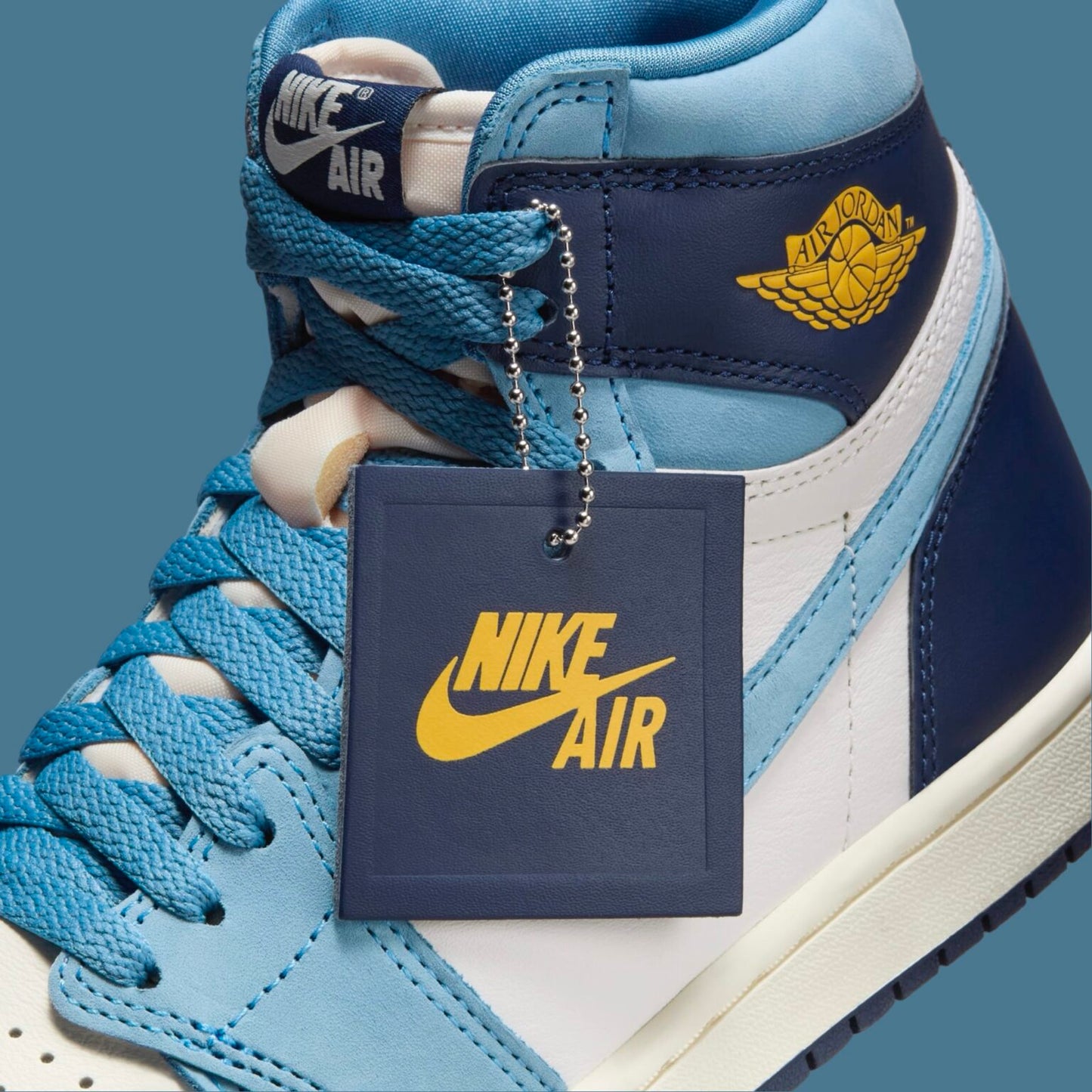 Jordan 1 High OG First in Flight