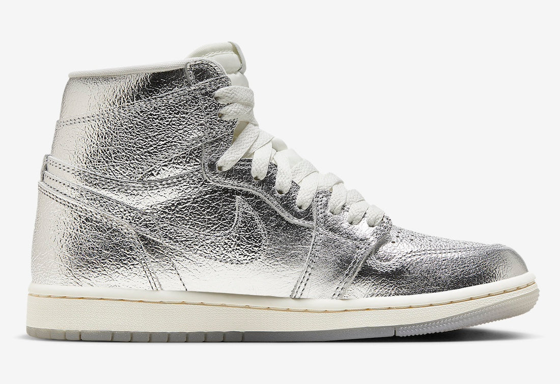 Jordan 1 Retro High OG Chrome
