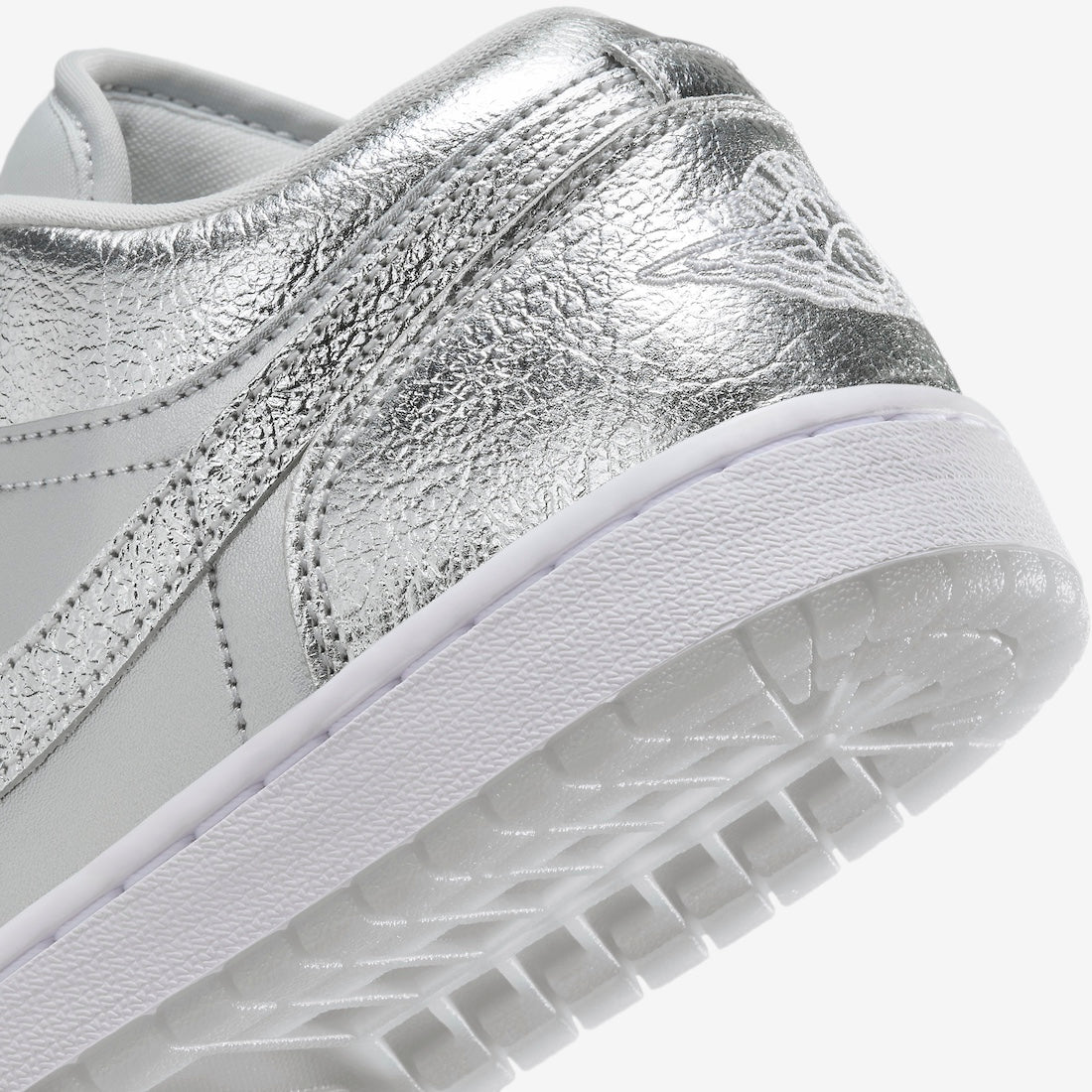 Jordan 1 Low SE Metallic Silver (Women's)