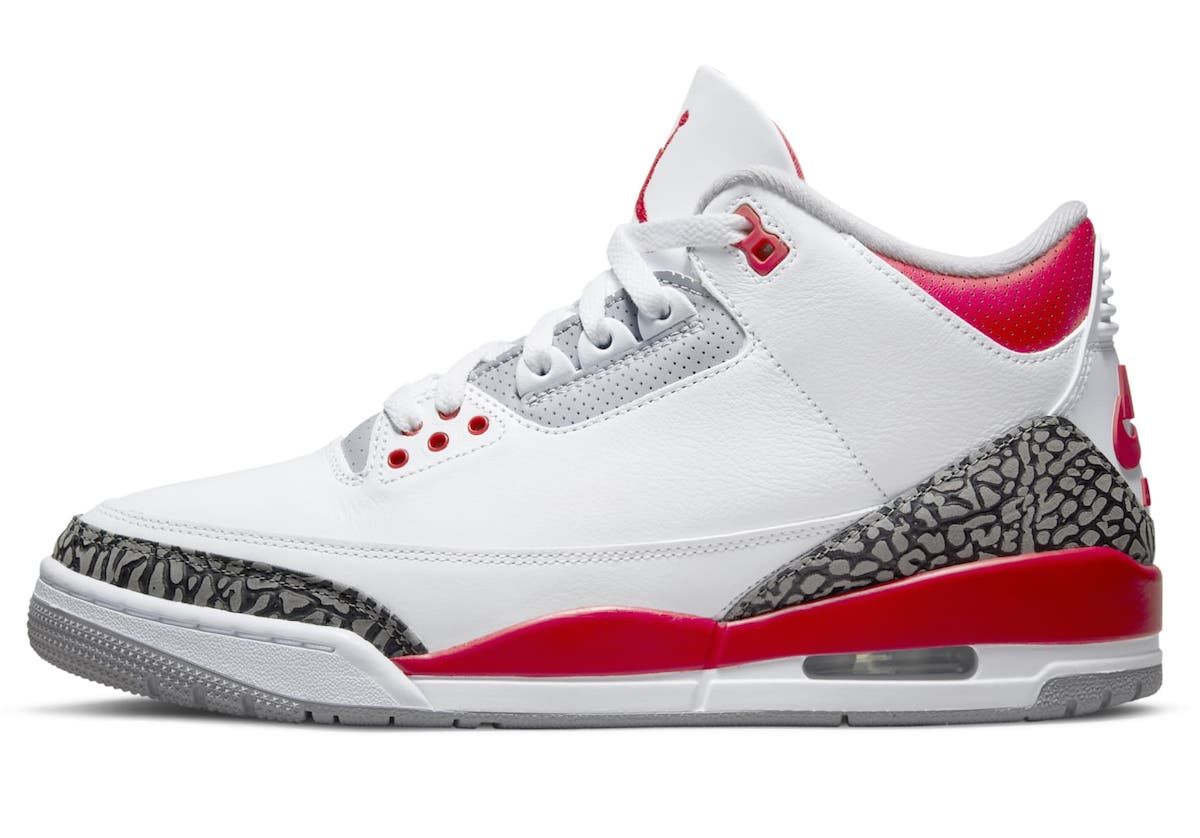 Jordan 3 Retro Fire Red (2022)