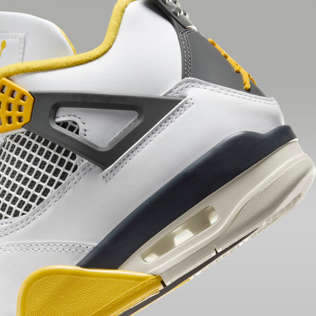 Jordan 4 Retro Vivid Sulfur (Women's)