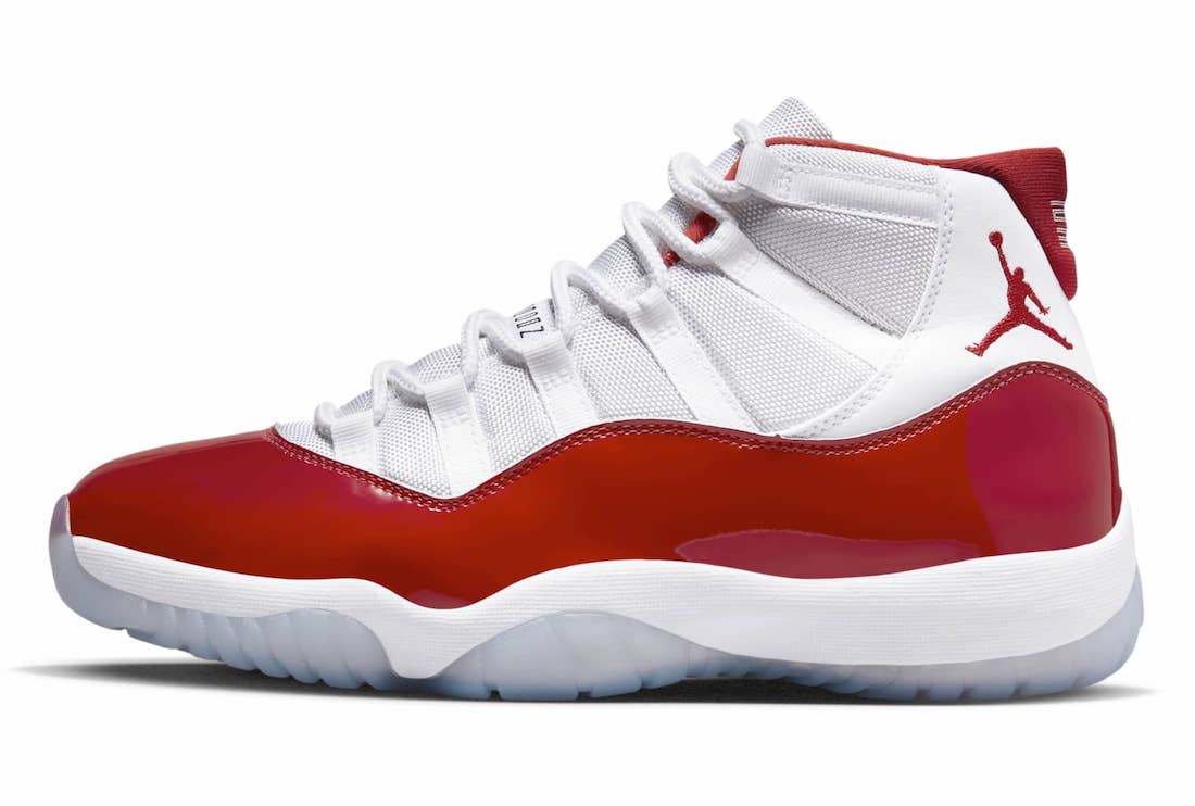Jordan 11 Retro Cherry (2022)