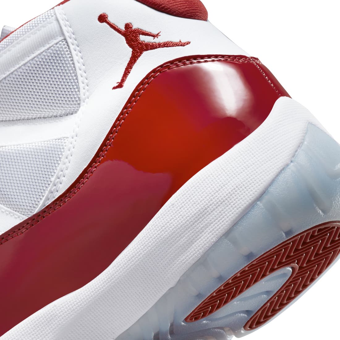 Jordan 11 Retro Cherry (2022)