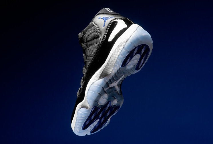 Jordan 11 Retro Space Jam (2016)