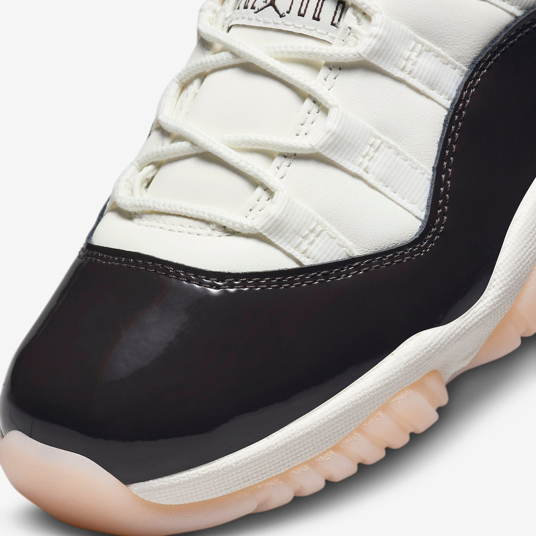 Jordan 11 Retro Neapolitan (Women's)