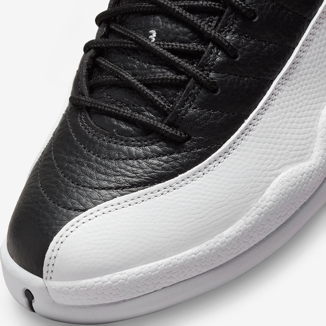 Jordan 12 Retro Playoffs (2022)