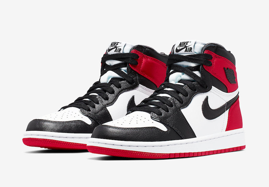 Jordan 1 Retro High Satin Black Toe 2021 - Vista 1