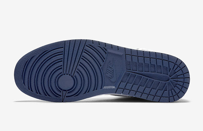 Jordan 1 Retro Metallic Navy (2016) - Vista 6