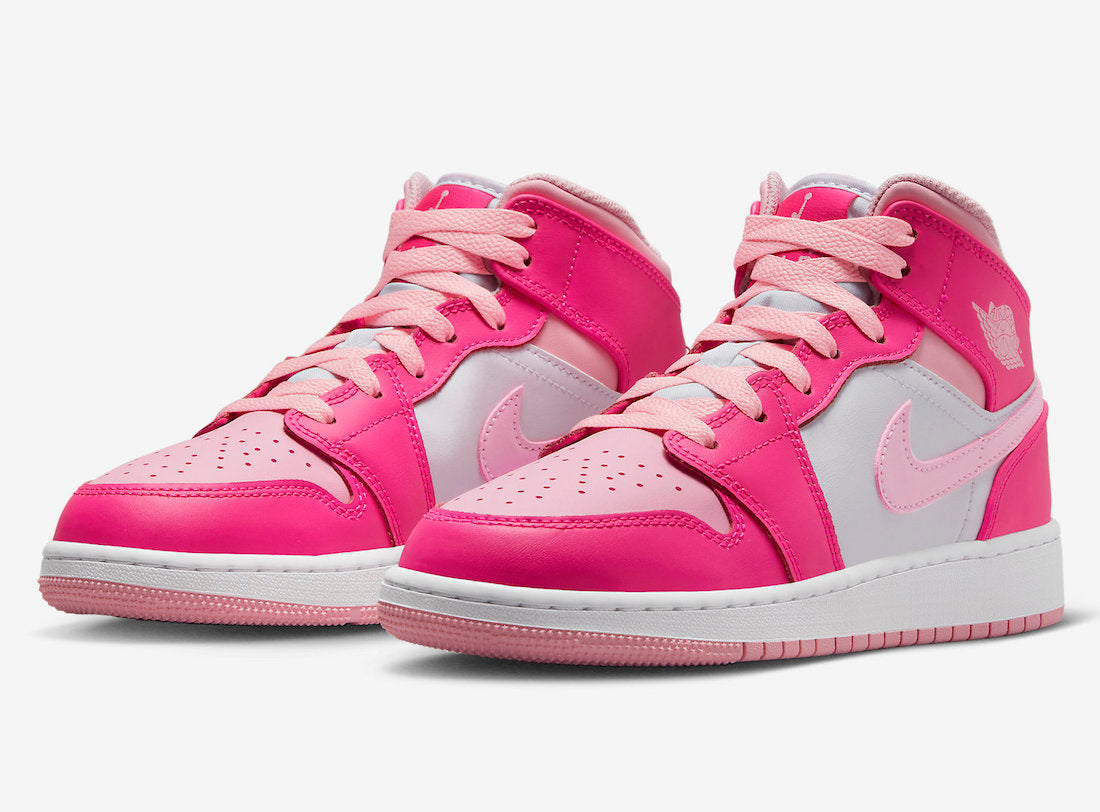 Jordan 1 Mid Fierce Pink (Women's) - Vista 1