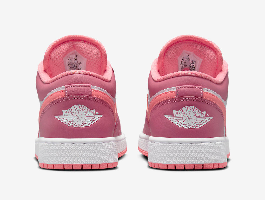 Jordan 1 Low Desert Berry (Women's) - Vista 4