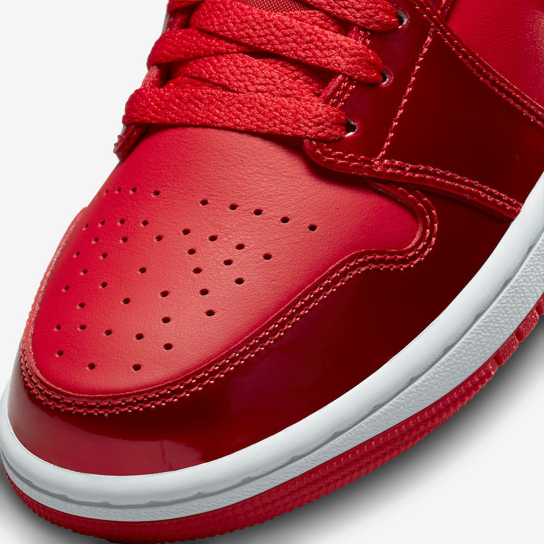 Jordan 1 Mid SE Pomegranate (Women's) - Vista 7