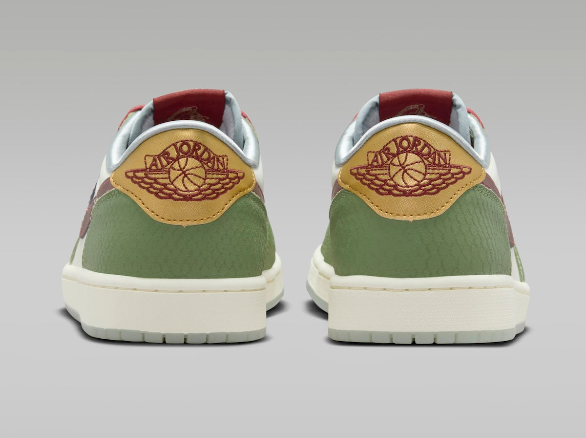 Jordan 1 Retro Low OG Year of the Dragon (2024) - Vista 5