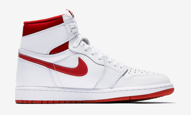 Jordan 1 Retro Metallic Red (2017) - Vista 3