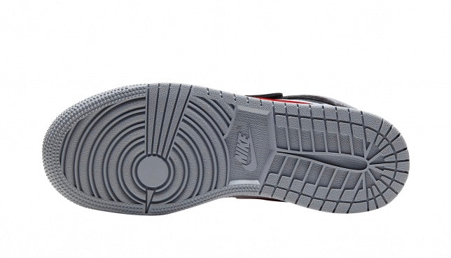 Jordan 1 High FlyEase Black Particle Grey Gym Red - Vista 6