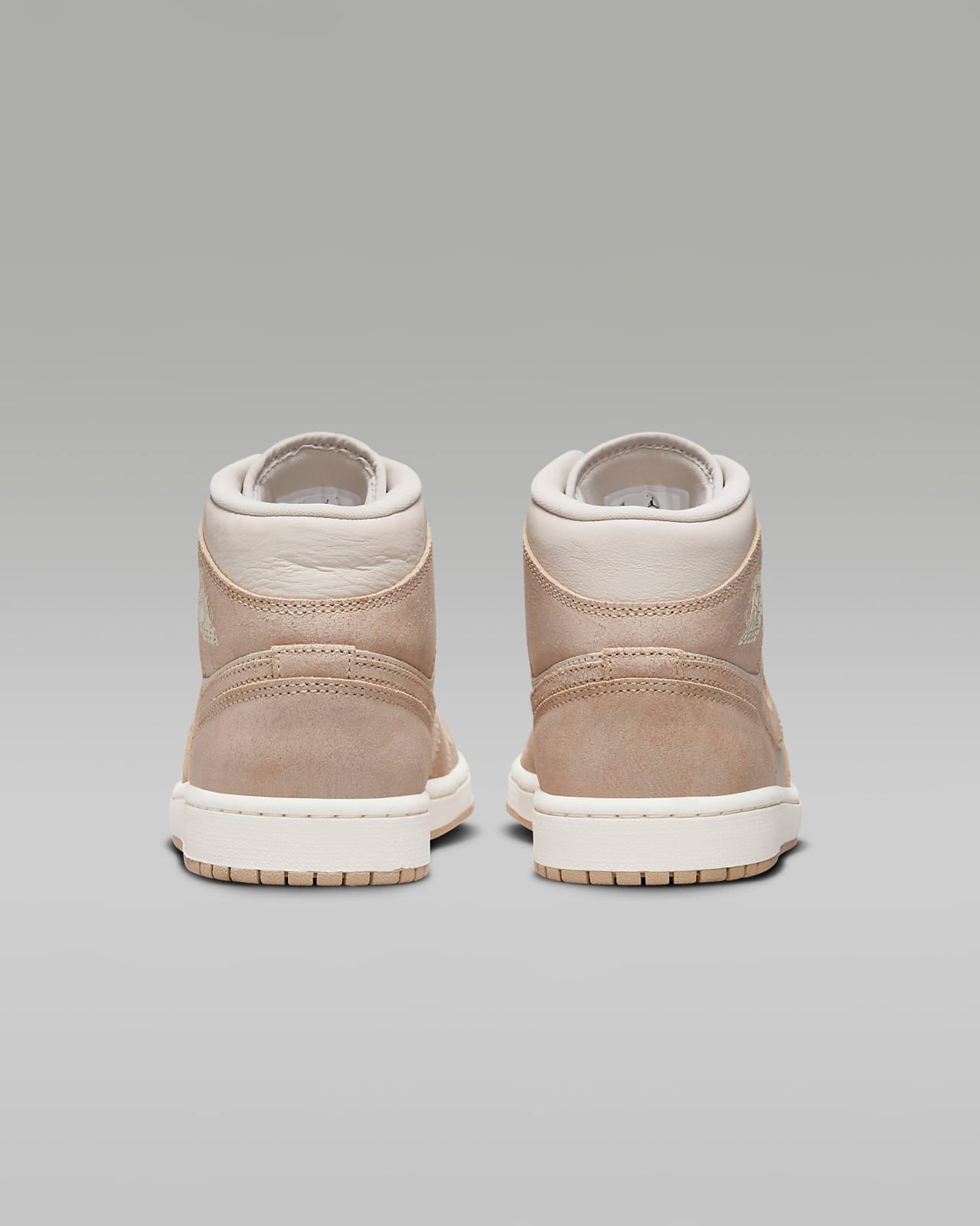 Jordan 1 Mid SE Legend Light Brown (Women's) - Vista 6
