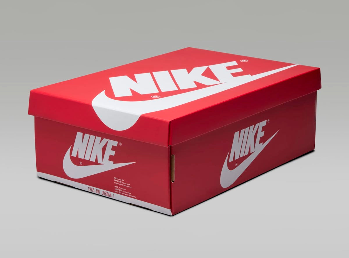 Jordan 1 Retro Low OG University Red - Vista 9
