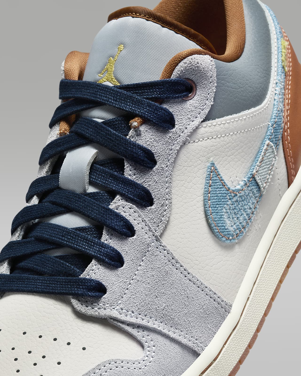 Jordan 1 Low SE Phantom Repaired Denim Swoosh - Vista 7