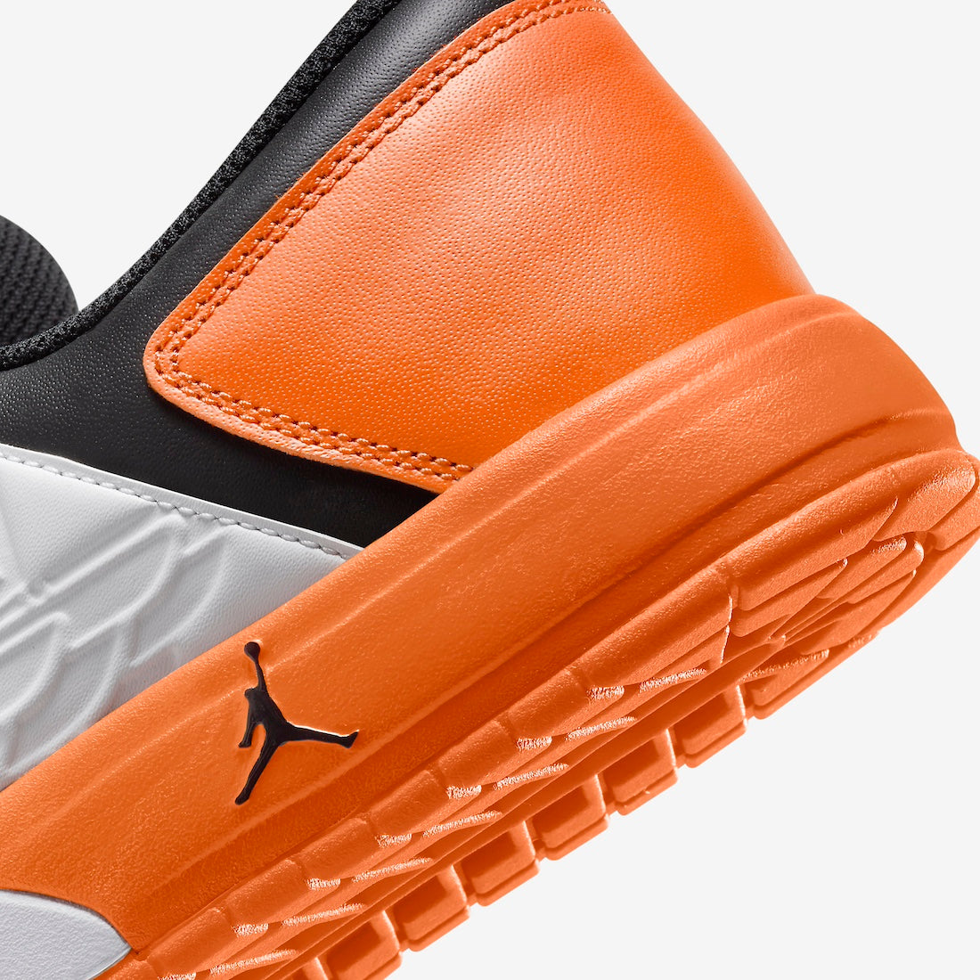Jordan Nu Retro 1 Low White Black Magma Orange - Vista 8