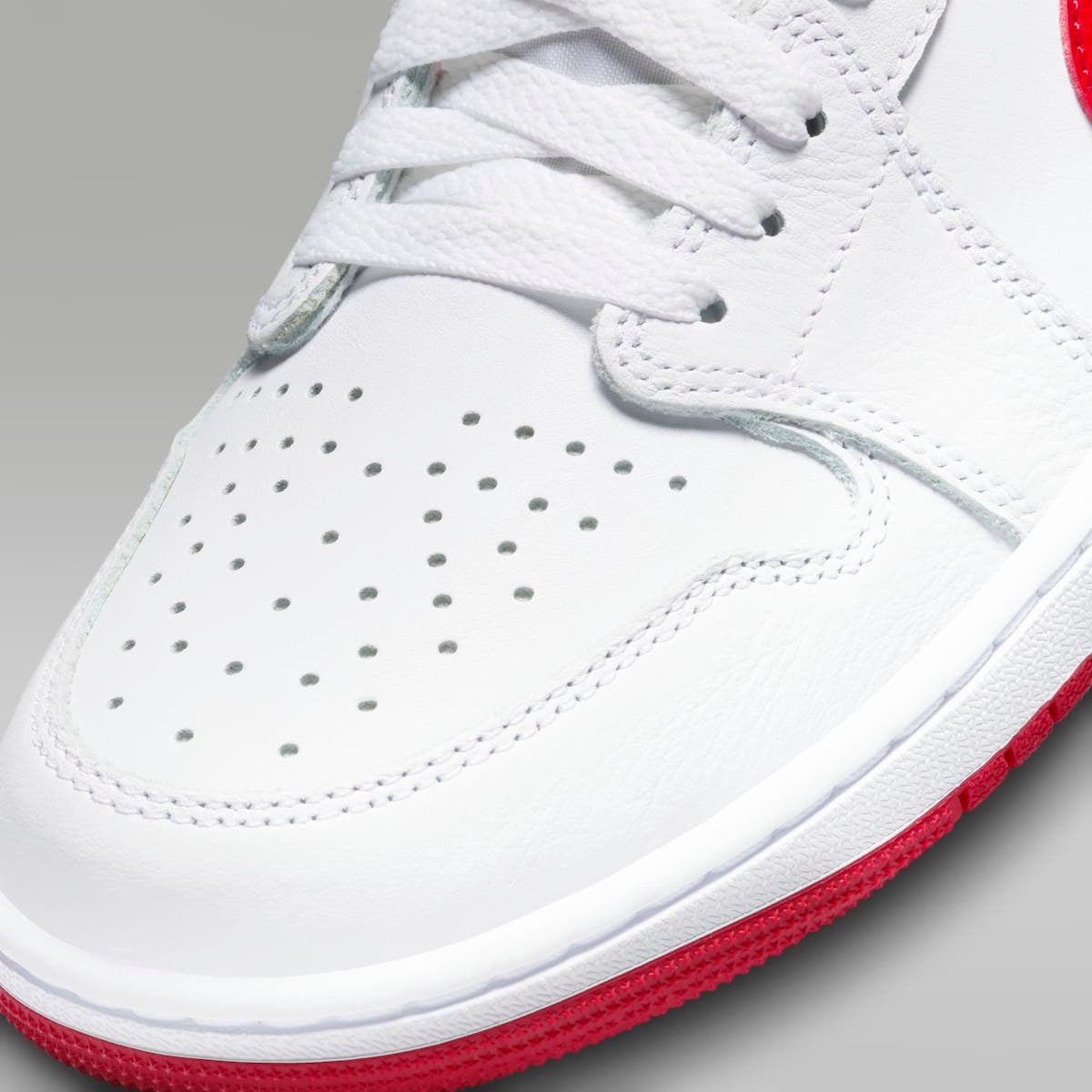 Jordan 1 Retro Low OG University Red - Vista 7