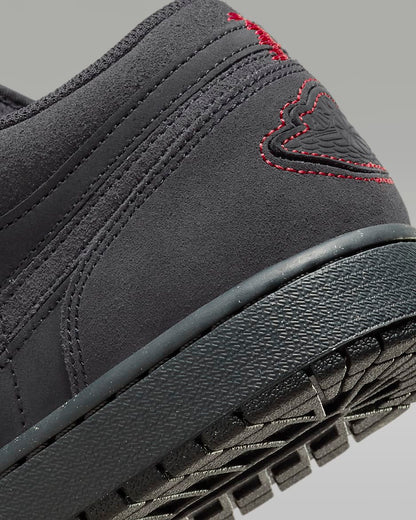 Jordan 1 Low SE Craft Dark Smoke Grey Varsity Red - Vista 8