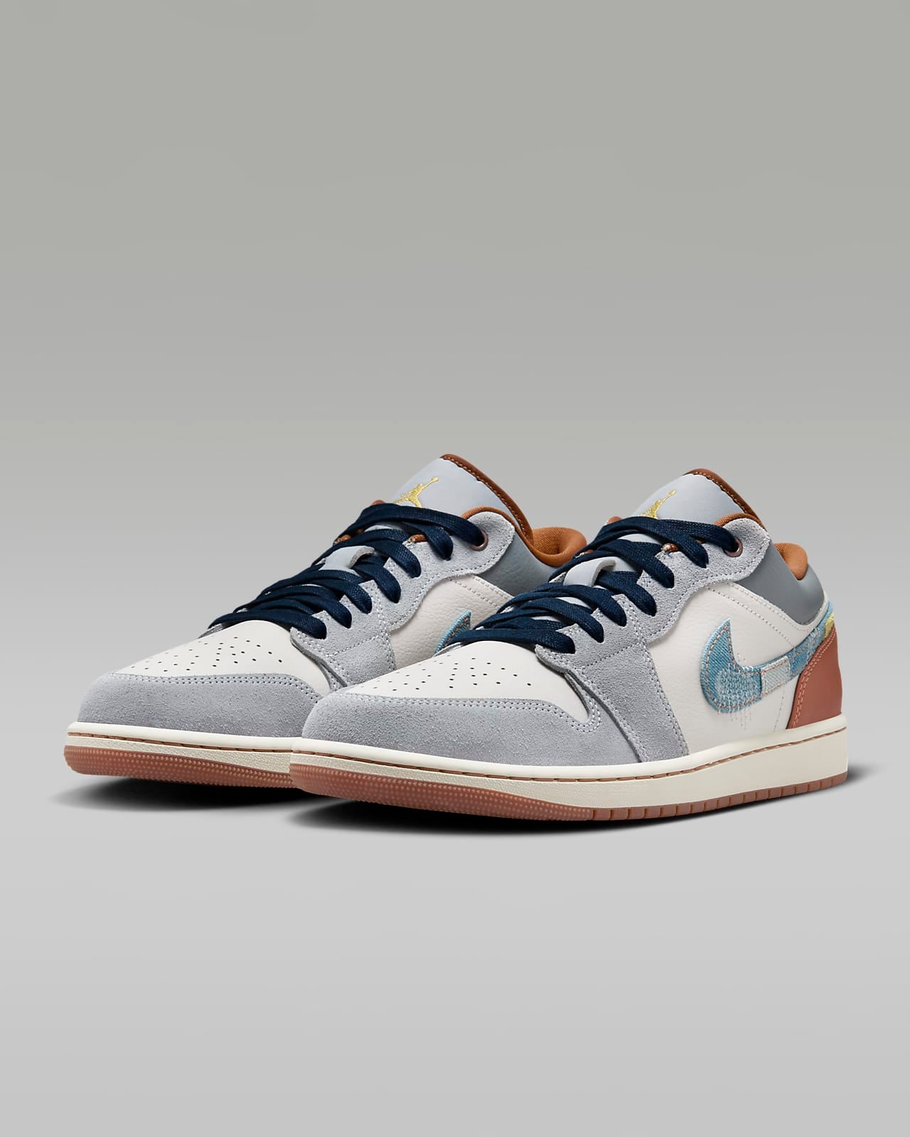 Jordan 1 Low SE Phantom Repaired Denim Swoosh - Vista 5