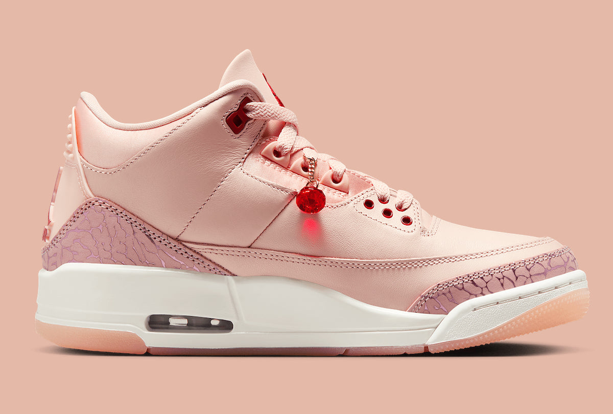 Jordan 3 Retro Valentine's Day Treat Yourself (2025) (Women's) - Vista 3