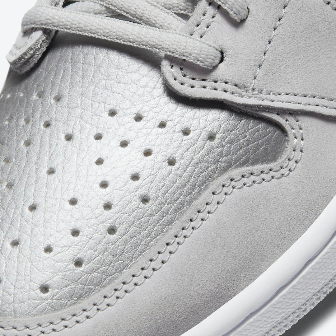 Jordan 1 Retro High CO.JP Neutral Grey (2020) - Vista 7