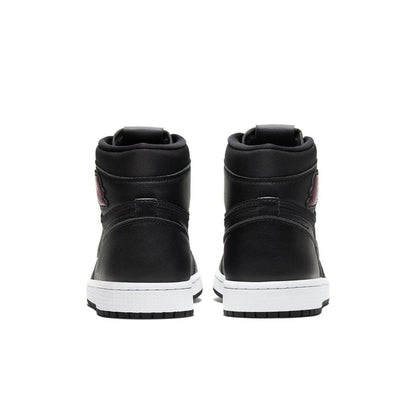 Jordan 1 Retro High Black Satin Gym Red - Vista 4
