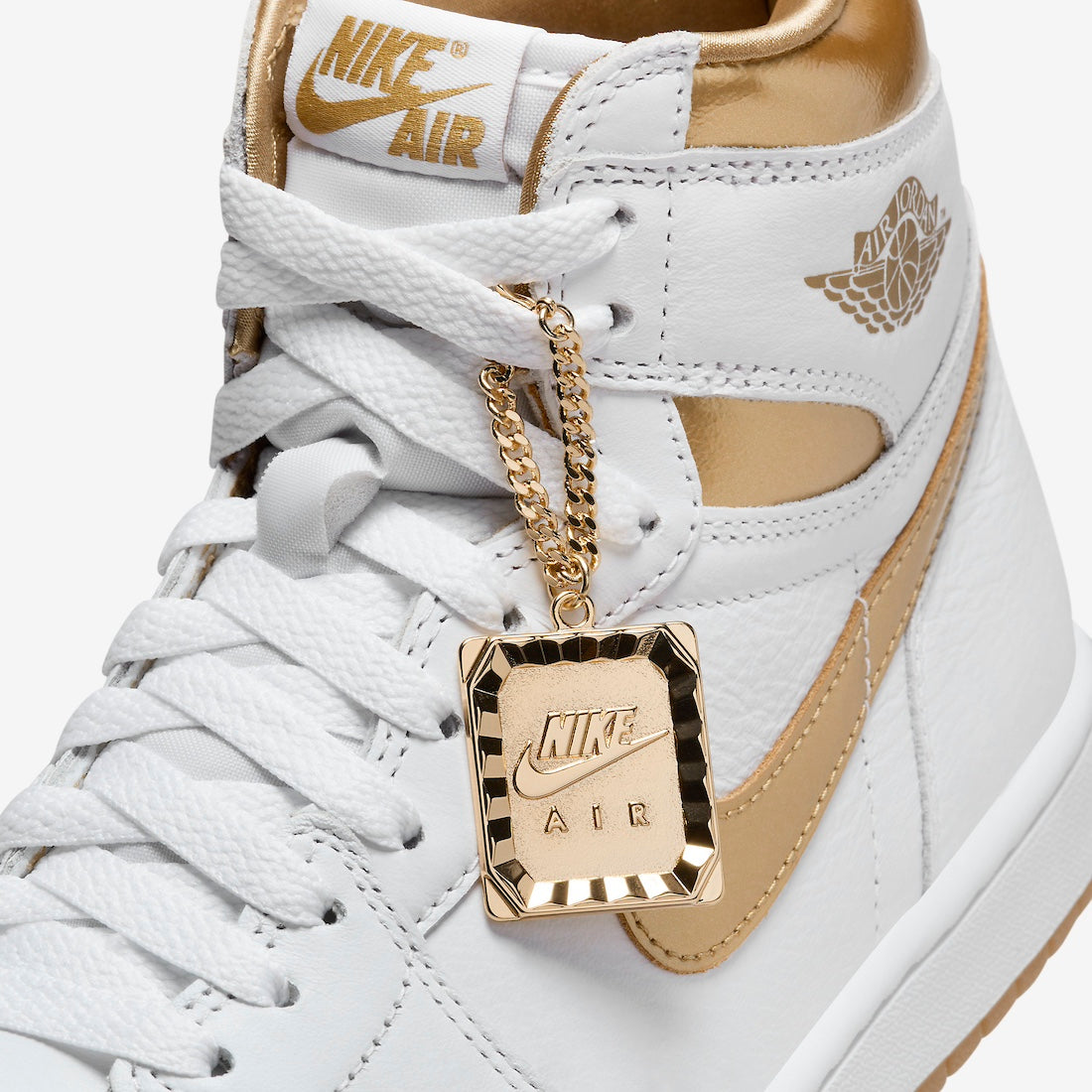 Jordan 1 Retro High OG Metallic Gold - Vista 9