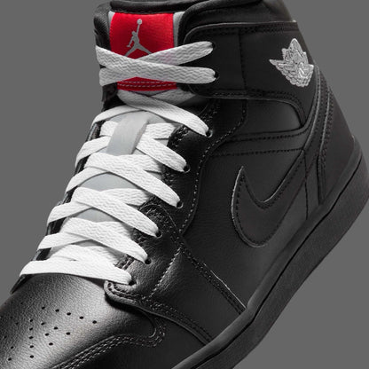 Jordan 1 Mid SE Black Metallic Reimagined - Vista 8