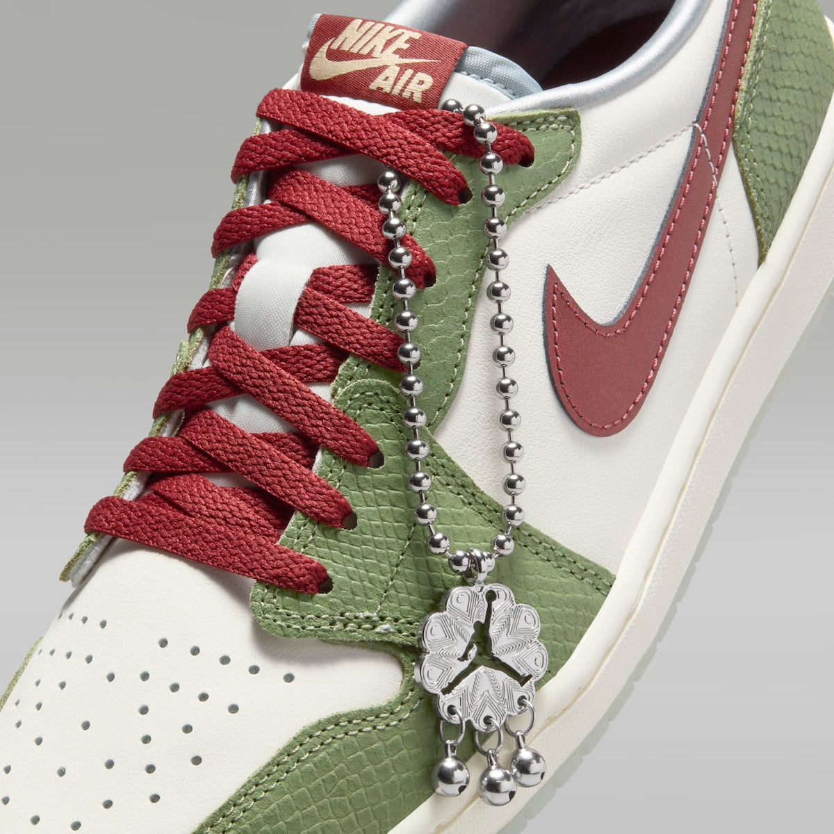 Jordan 1 Retro Low OG Year of the Dragon (2024) - Vista 7