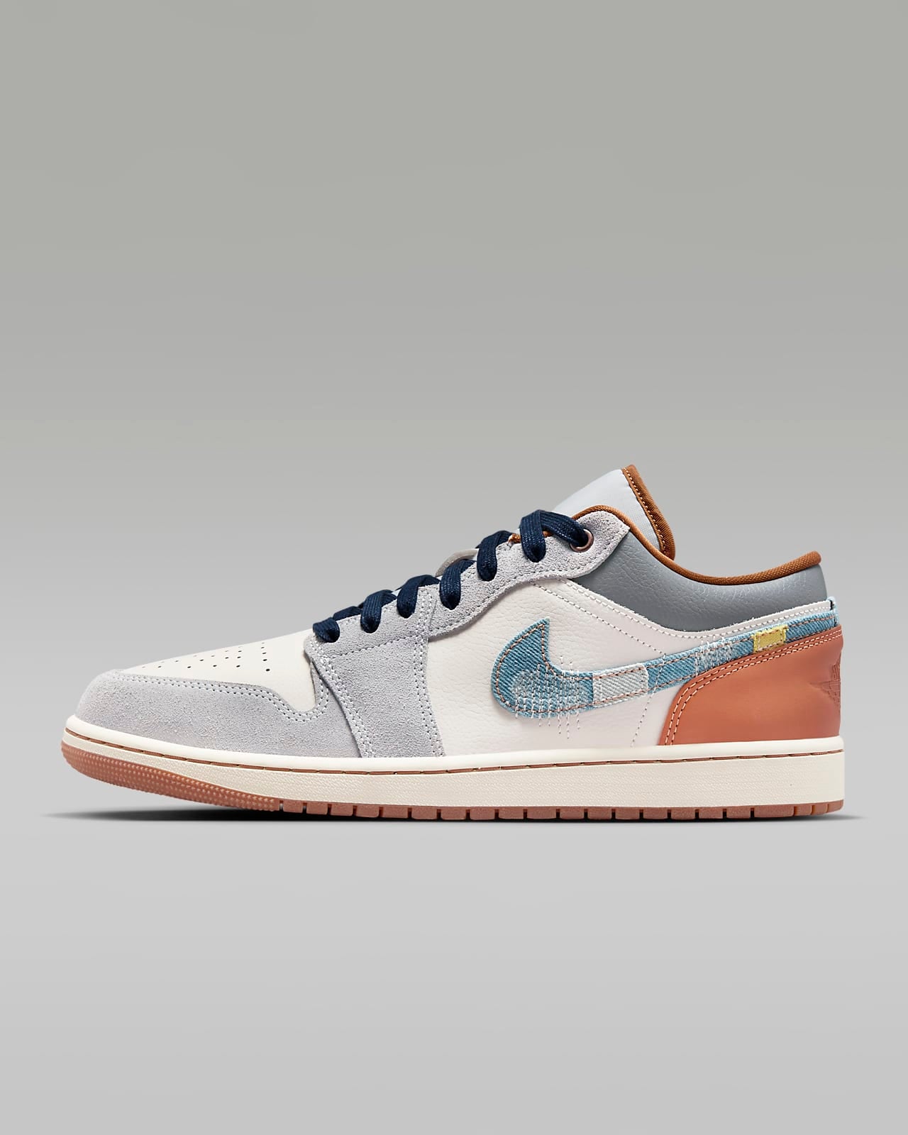 Jordan 1 Low SE Phantom Repaired Denim Swoosh - Vista 1