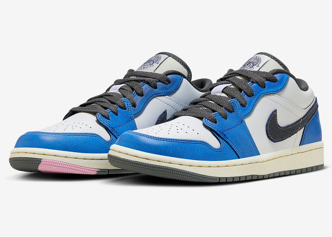 Jordan 1 Low SE Flight Vintage (Women's) - Vista 1