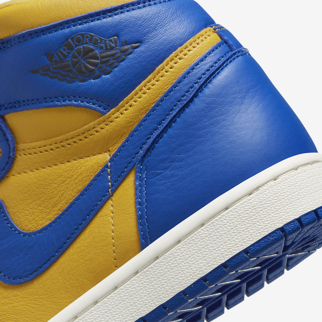 Jordan 1 Retro High OG Reverse Laney - Vista 9