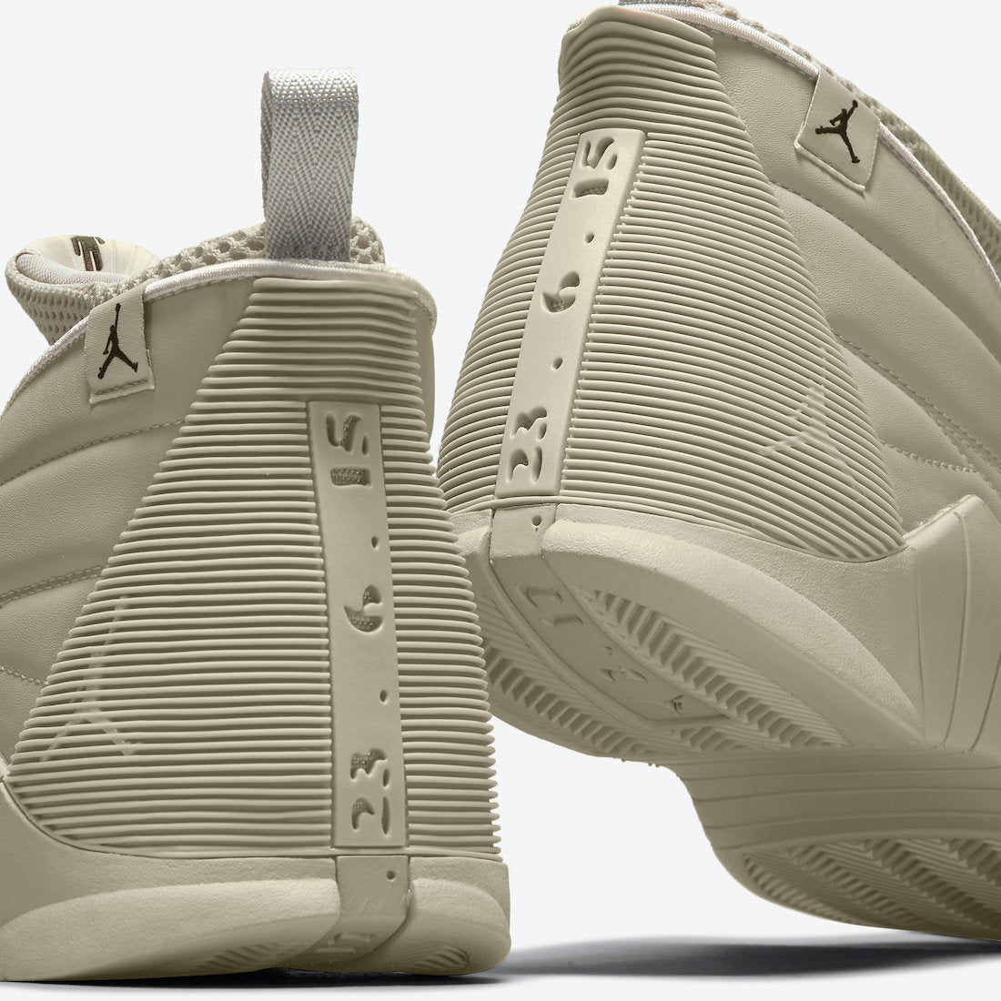 Jordan 15 Retro Billie Eilish - Vista 11