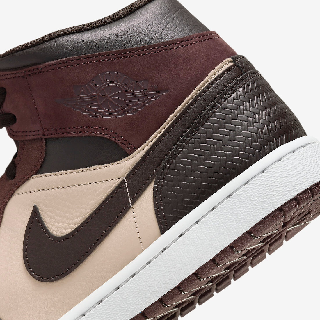 Jordan 1 Mid SE Paris YMCA - Vista 8