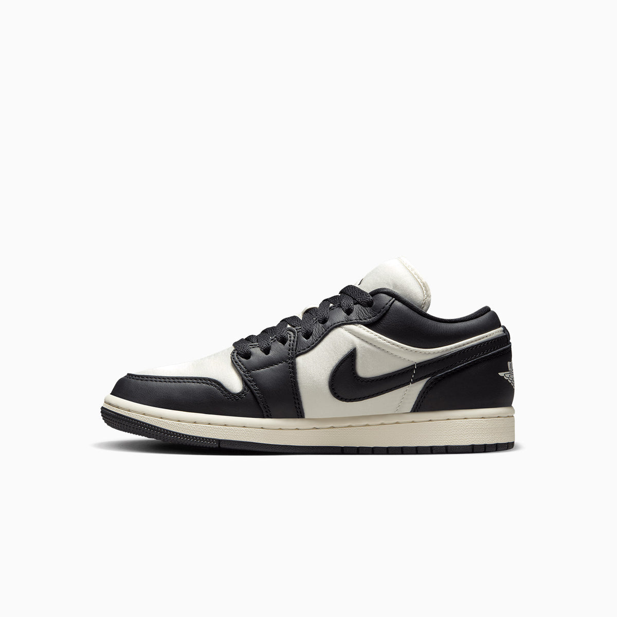Jordan 1 Low SE Vintage Panda - Vista 3